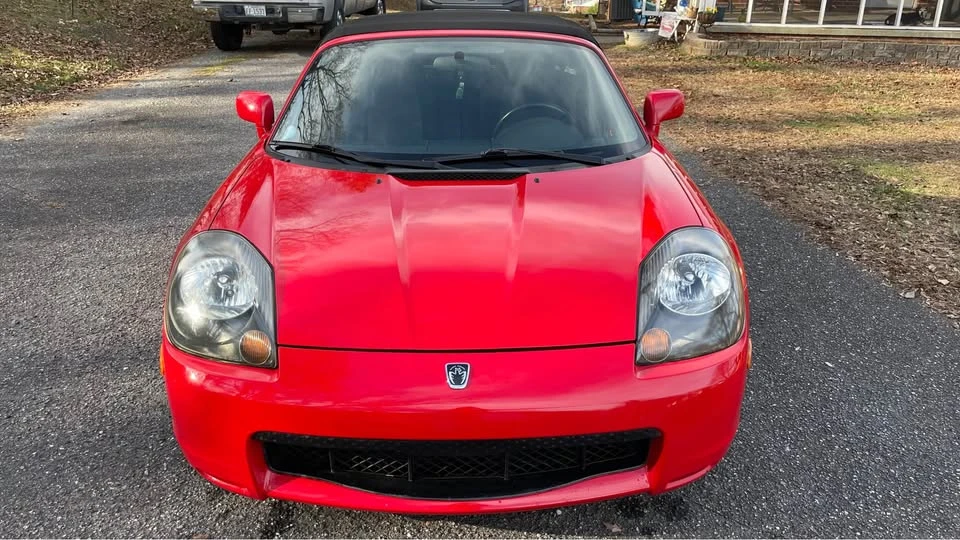 2000 Toyota MR2 Spyder/MR-S - Image 2 of 10