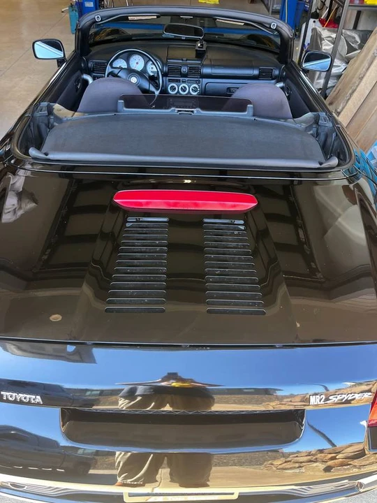 2000 Toyota MR2 Spyder/MR-S - Image 9 of 15