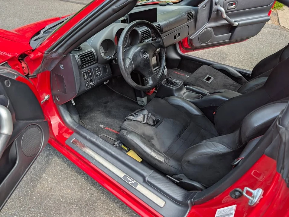 2000 Toyota MR2 Spyder/MR-S - Image 9 of 19