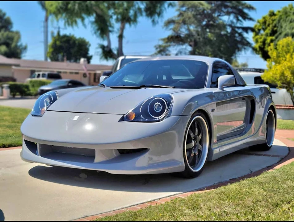 2000 Toyota MR2 Spyder/MR-S - Image 2 of 7