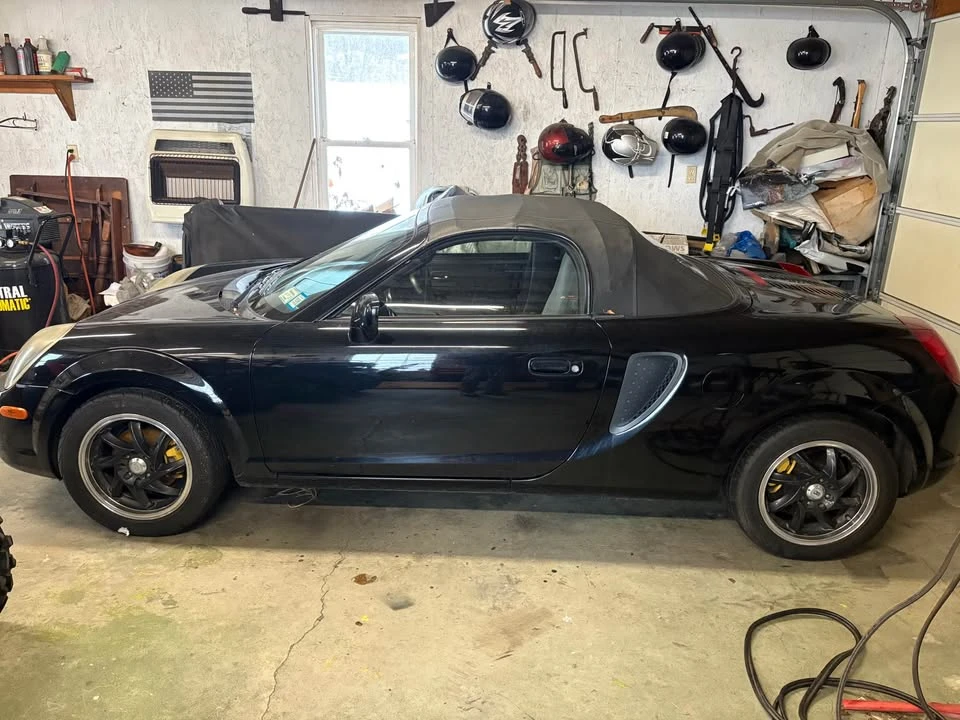 2000 Toyota MR2 Spyder/MR-S - Image 7 of 8