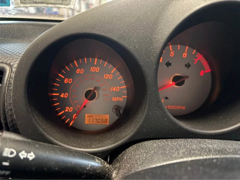 2000 Toyota MR2 Spyder/MR-S - Image 8 of 8