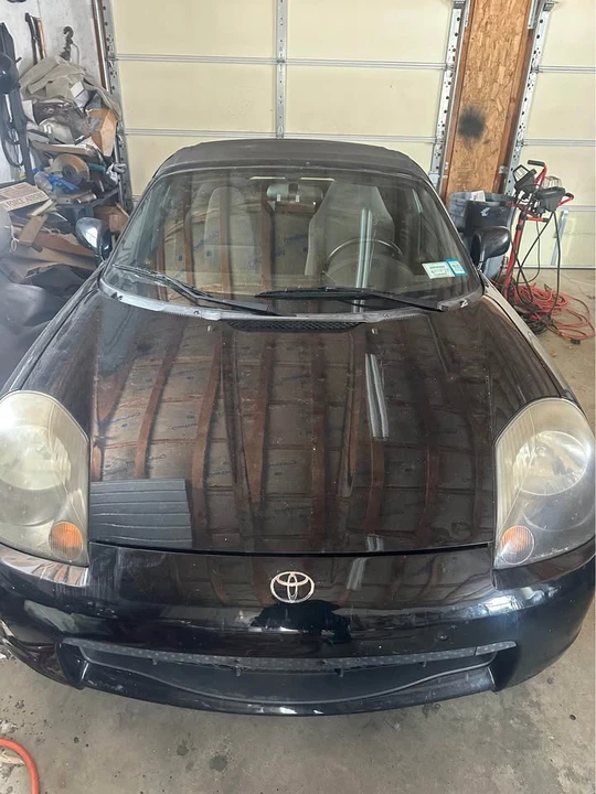 2000 Toyota MR2 Spyder/MR-S - Image 4 of 8