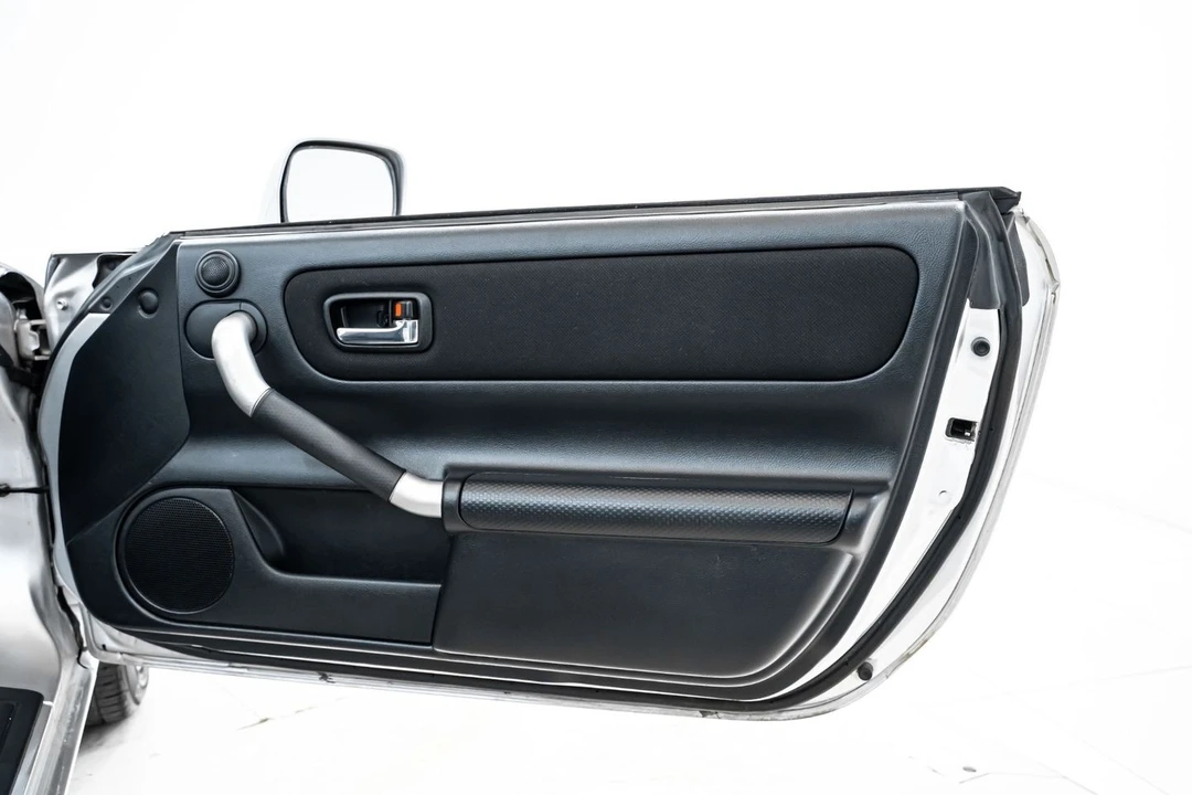 2000 Toyota MR2 Spyder/MR-S - Image 23 of 31
