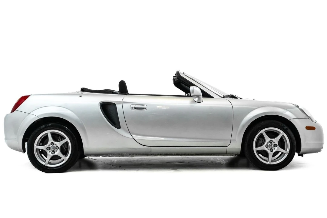 2000 Toyota MR2 Spyder/MR-S - Image 7 of 31