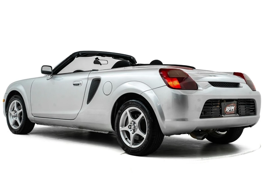 2000 Toyota MR2 Spyder/MR-S - Image 12 of 31