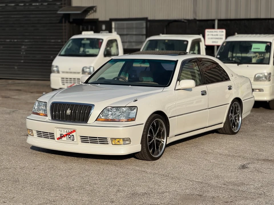 2000 Toyota - Image 3 of 20