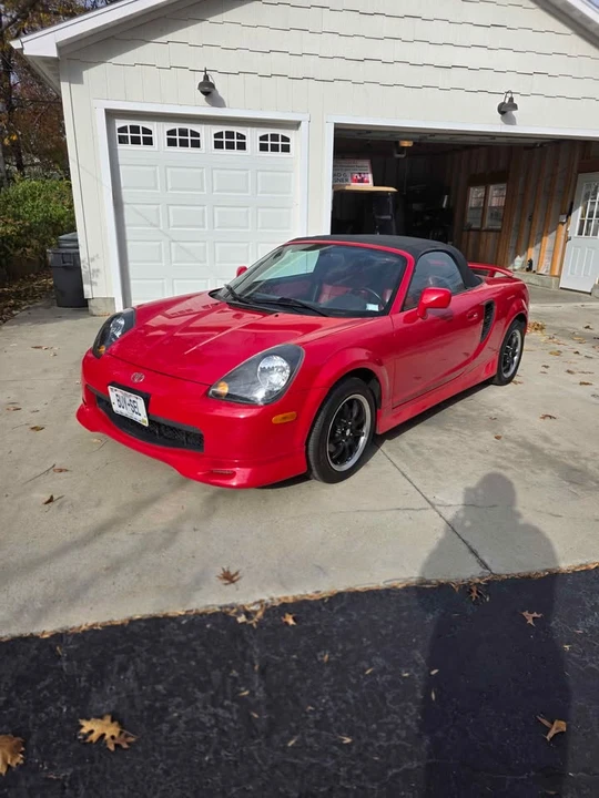 2000 Toyota MR2 Spyder/MR-S - Image 7 of 10