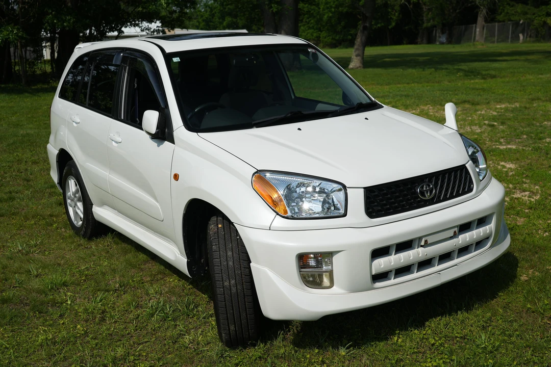2000 Toyota RAV4 1st Gen - Image 16 of 31