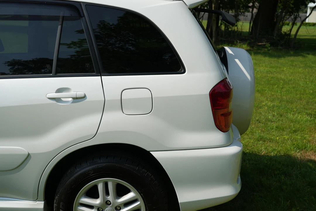 2000 Toyota RAV4 1st Gen - Image 29 of 31