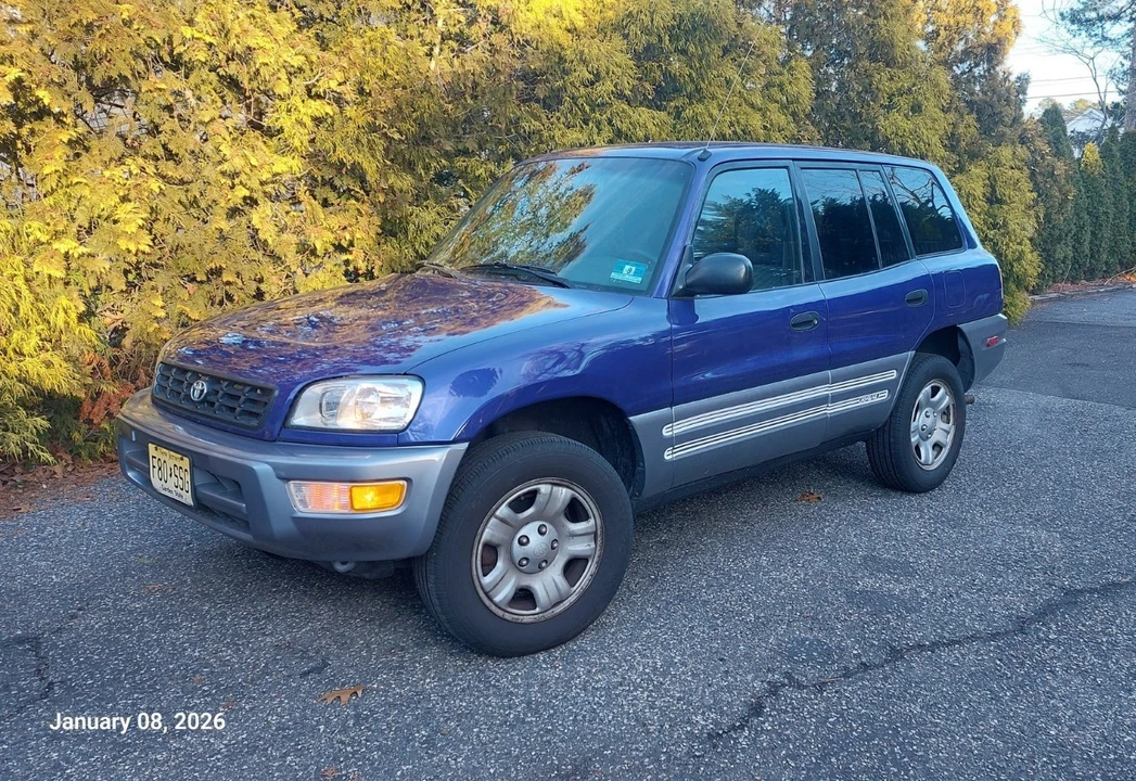 2000 Toyota RAV4 1st Gen - Image 2 of 20