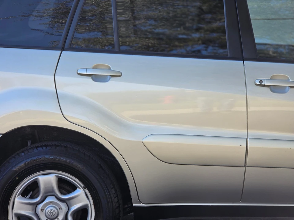 2000 Toyota RAV4 1st Gen - Image 25 of 31