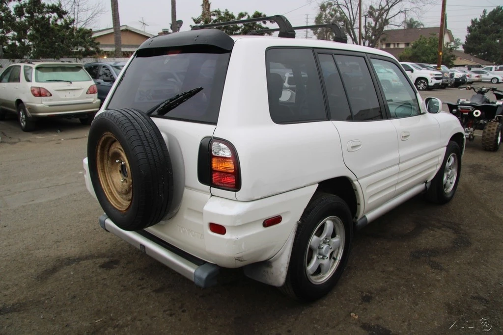 2000 Toyota RAV4 1st Gen - Image 6 of 21