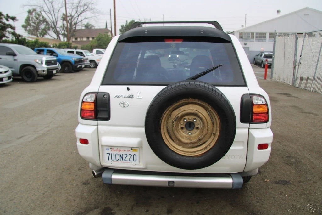 2000 Toyota RAV4 1st Gen - Image 5 of 21