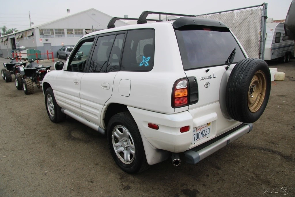 2000 Toyota RAV4 1st Gen - Image 4 of 21