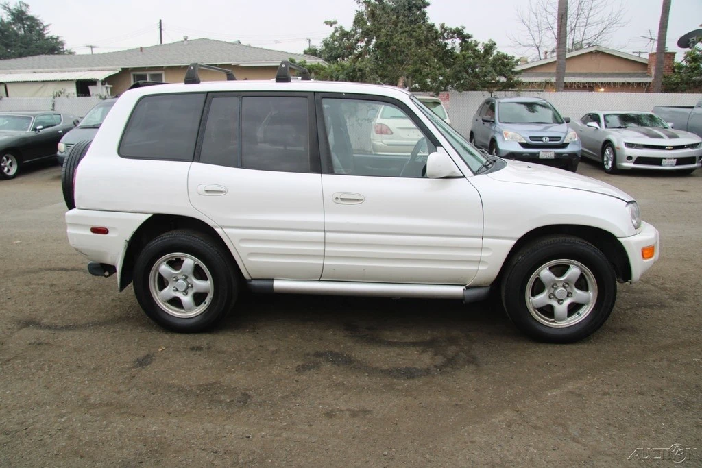 2000 Toyota RAV4 1st Gen - Image 7 of 21