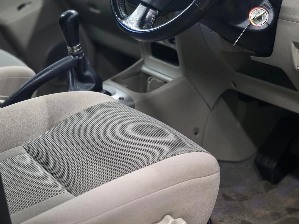 2000 Toyota RAV4 1st Gen - Image 6 of 21