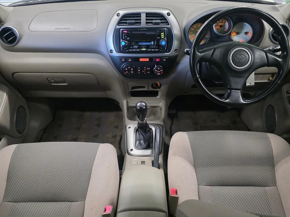 2000 Toyota RAV4 1st Gen - Image 17 of 21
