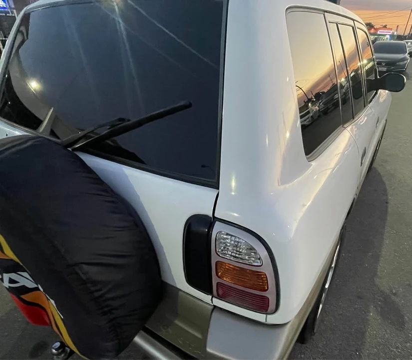 2000 Toyota RAV4 1st Gen - Image 3 of 10