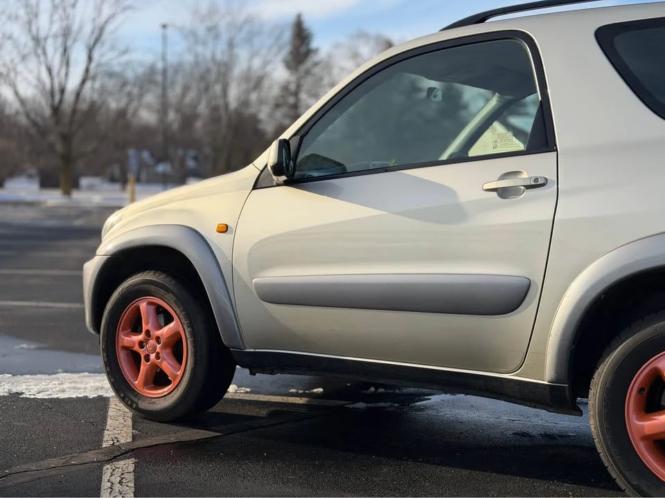 2000 Toyota RAV4 1st Gen - Image 8 of 18