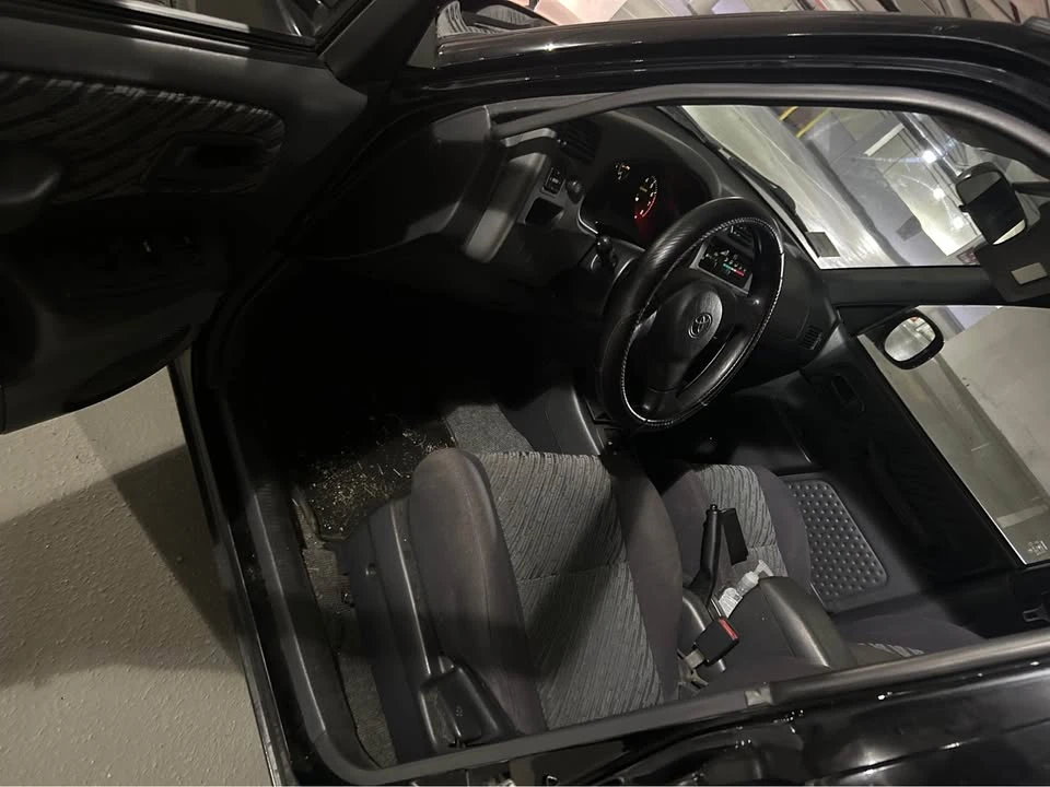 2000 Toyota RAV4 1st Gen - Image 3 of 4
