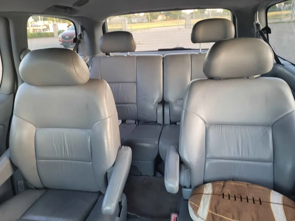 2000 Toyota Sienna 1st Gen - Image 2 of 6