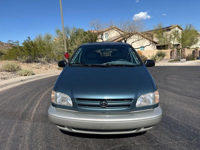 2000 Toyota Sienna 1st Gen - Image 2 of 21