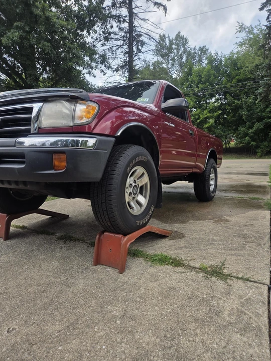 2000 Toyota Tacoma 1st Gen - Image 11 of 31