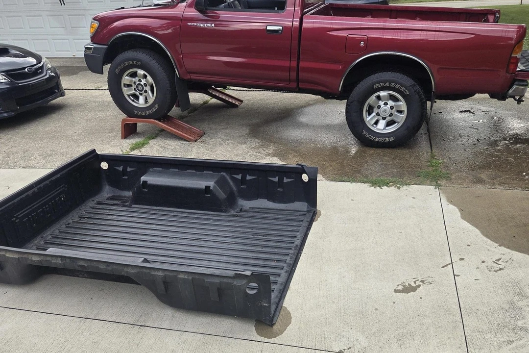 2000 Toyota Tacoma 1st Gen - Image 21 of 31