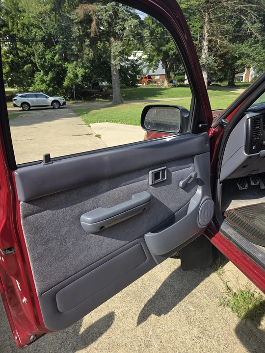 2000 Toyota Tacoma 1st Gen - Image 22 of 31