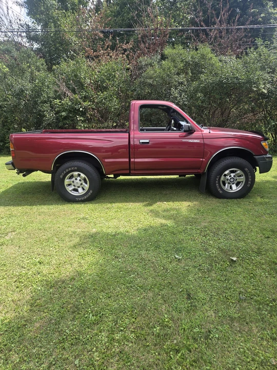 2000 Toyota Tacoma 1st Gen - Image 3 of 31