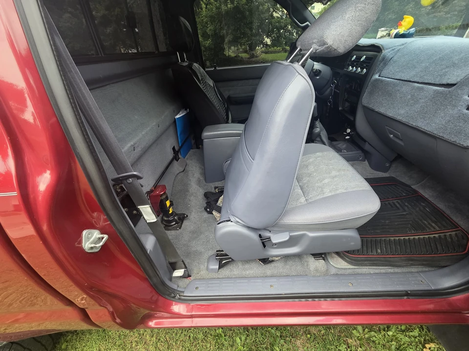 2000 Toyota Tacoma 1st Gen - Image 30 of 31