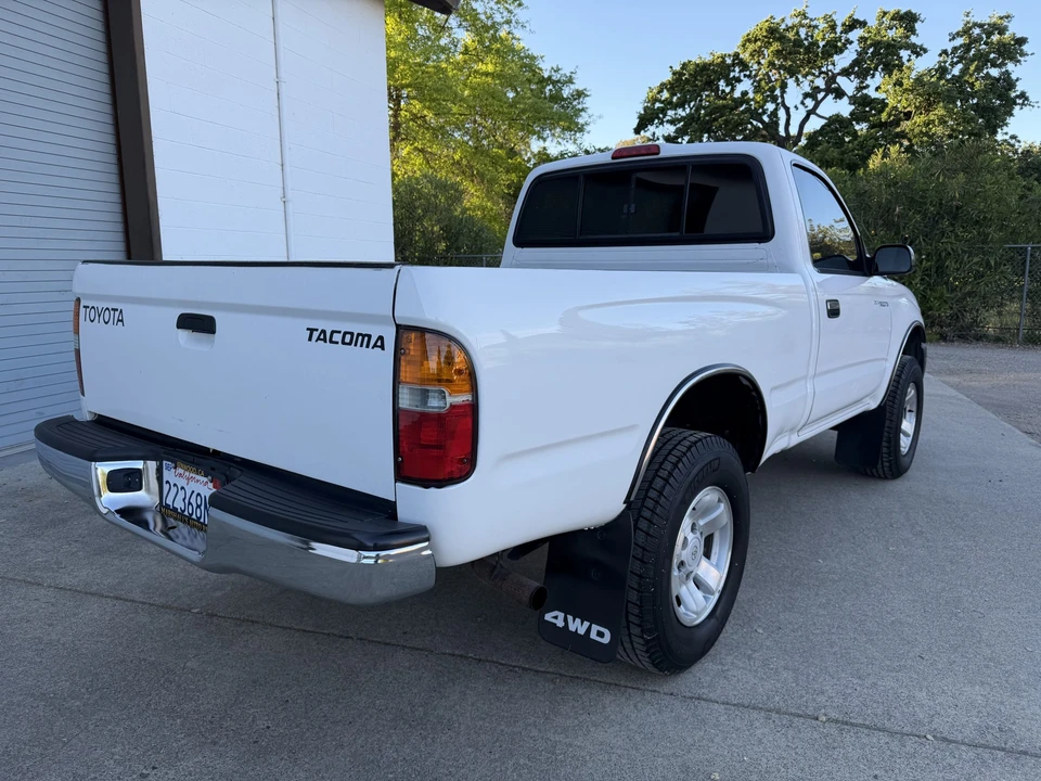 2000 Toyota Tacoma 1st Gen - Image 4 of 31