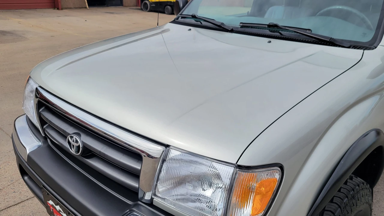 2000 Toyota Tacoma 1st Gen - Image 23 of 31