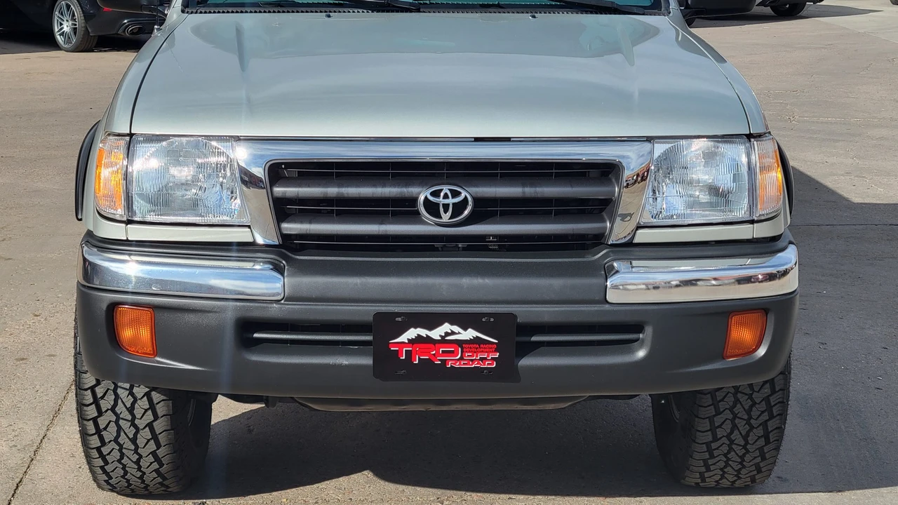 2000 Toyota Tacoma 1st Gen - Image 19 of 31