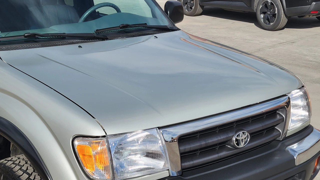 2000 Toyota Tacoma 1st Gen - Image 28 of 31