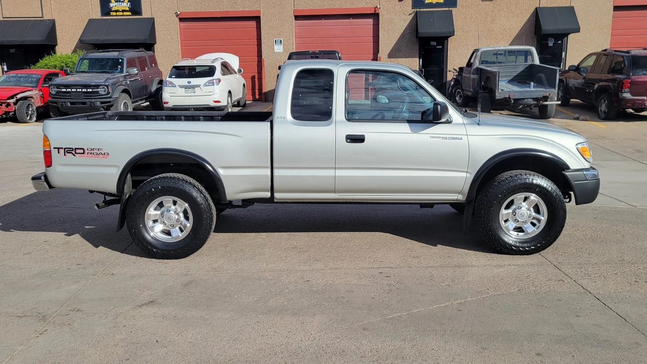 2000 Toyota Tacoma 1st Gen - Image 7 of 31