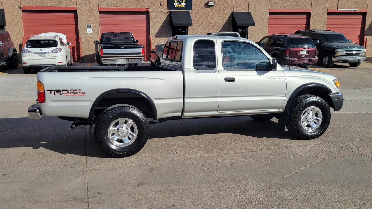 2000 Toyota Tacoma 1st Gen - Image 6 of 31