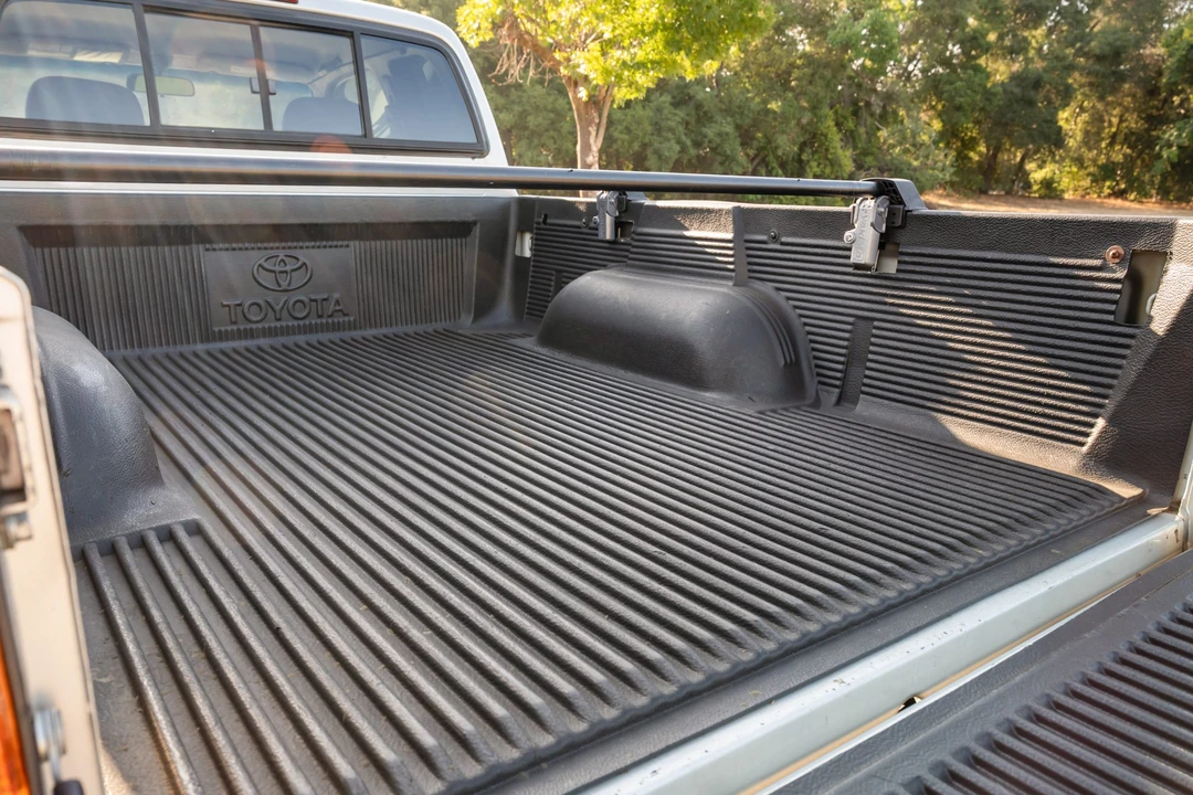 2000 Toyota Tacoma 1st Gen - Image 26 of 31