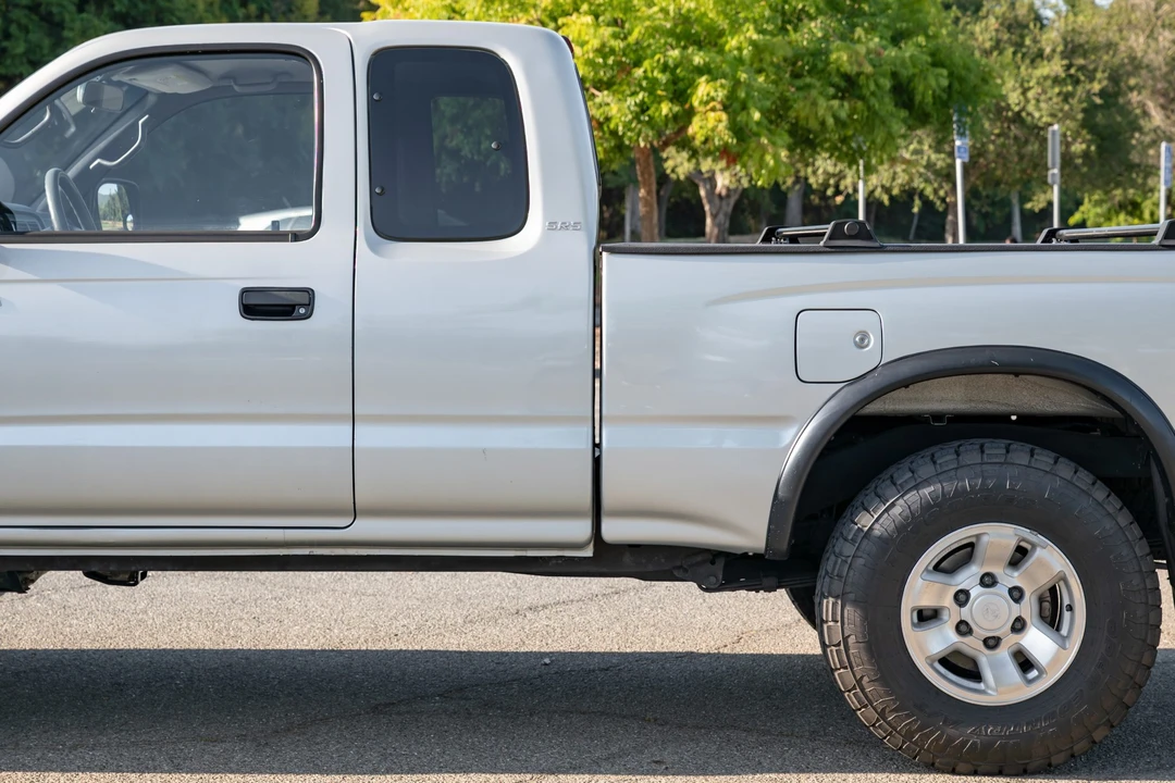 2000 Toyota Tacoma 1st Gen - Image 17 of 31
