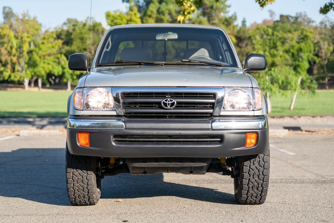 2000 Toyota Tacoma 1st Gen - Image 8 of 31