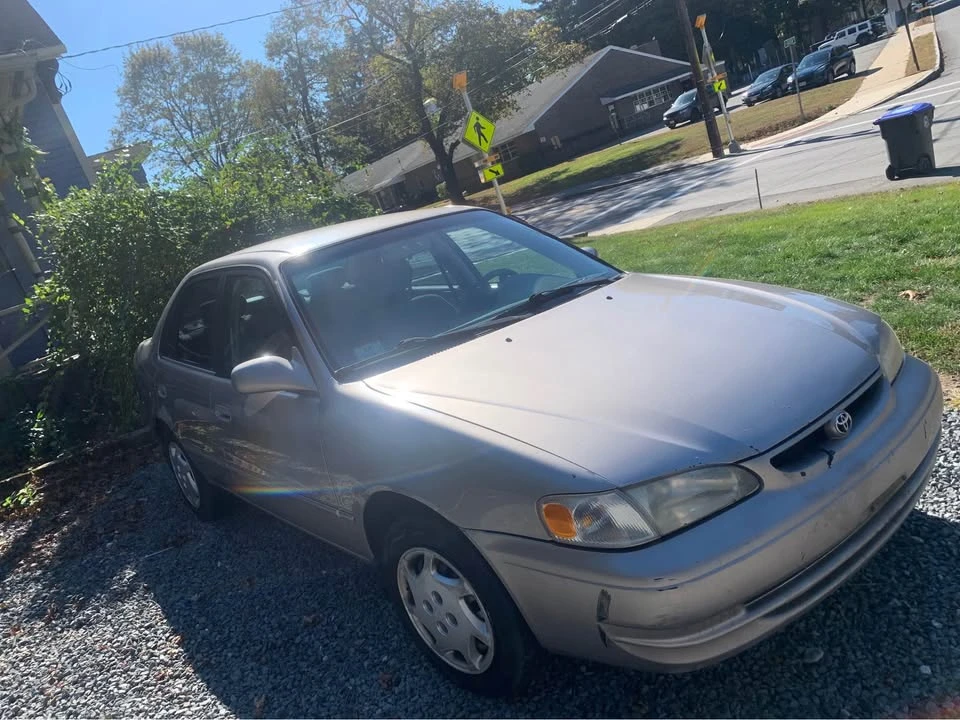 2000 Toyota Highlander - Image 11 of 13