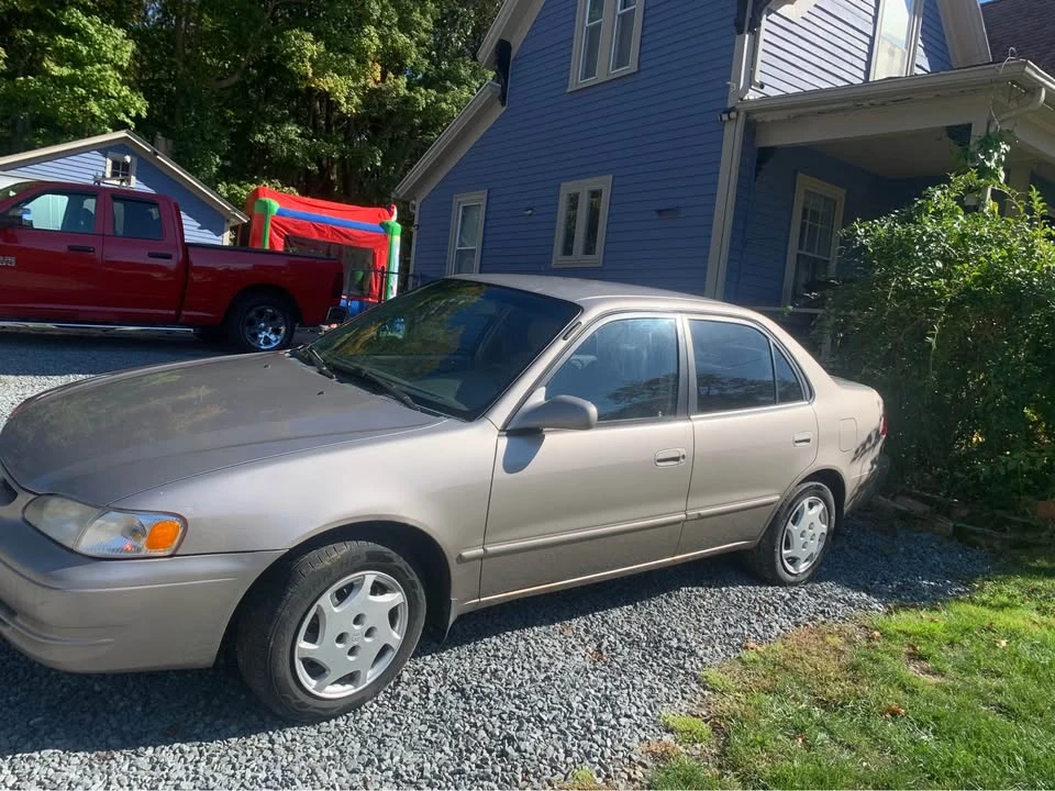 2000 Toyota Highlander - Image 10 of 13