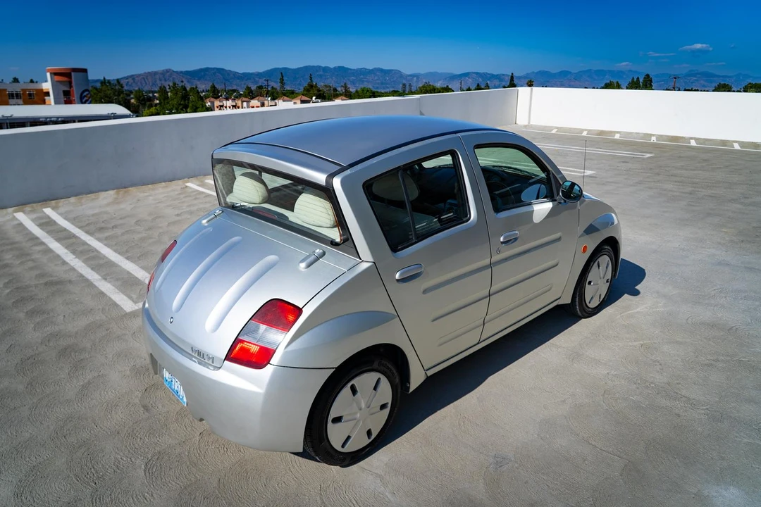 2000 Toyota - Image 22 of 31