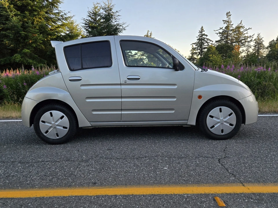 2000 Toyota - Image 16 of 31