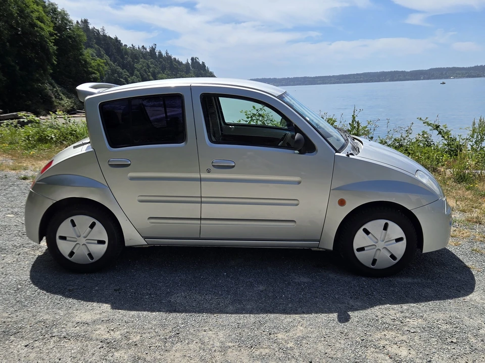 2000 Toyota - Image 19 of 31