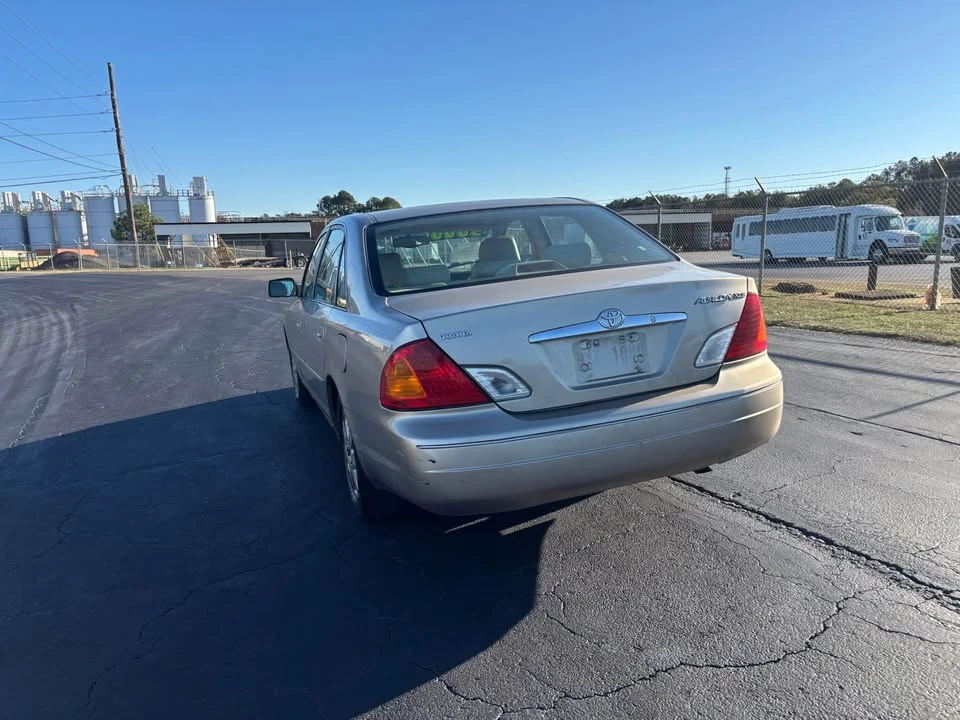 2000 Toyota Avalon 2nd Gen - Image 8 of 20