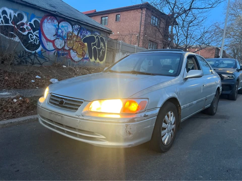 2000 Toyota Camry 4th Gen - Image 2 of 9
