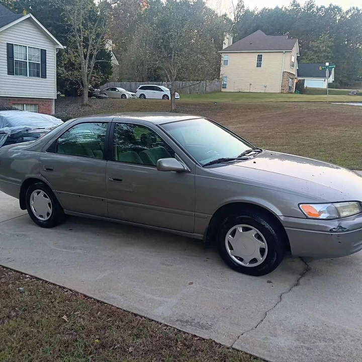 2000 Toyota Camry 4th Gen - Image 2 of 5