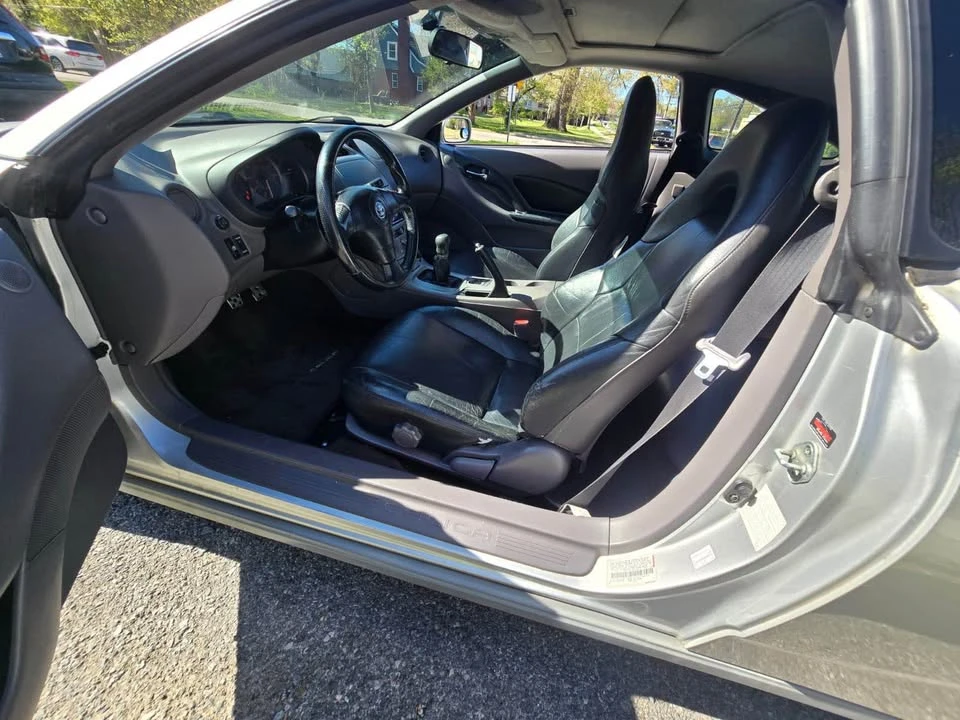 2000 Toyota Celica 7th Gen - Image 2 of 4